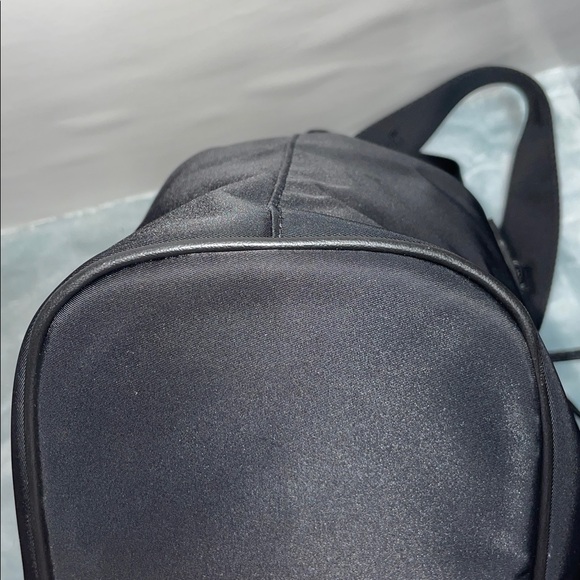 Longchamp Large ‘Le Pliage’ Neoprene Bucket Bag - Picture 5 of 16